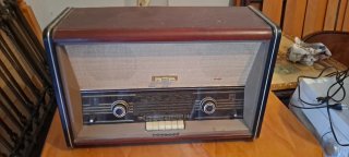 Radio Philips Antigua Marrón y Beige