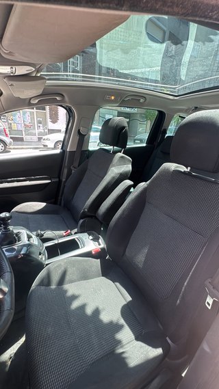 Peugeot 5008 Azul 7 Plazas