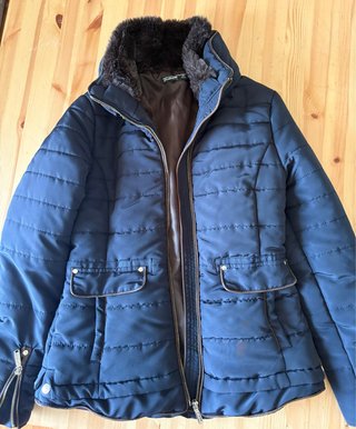 Abrigo Stradivarius Talla S Azul