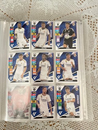 Album Adrenalyn 23/24 + 160 cromos diferentes