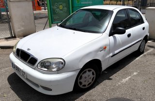 Daewoo Lanos 1999 - 156.000 km.