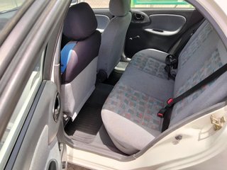 Daewoo Lanos 1999 - 156.000 km.