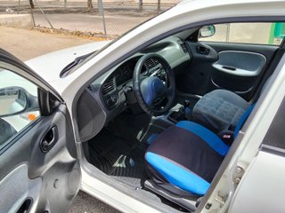 Daewoo Lanos 1999 - 156.000 km.