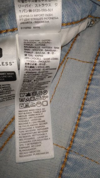 Shorts vaqueros Levi's 412 W29 azul claro