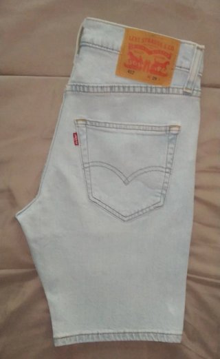 Shorts vaqueros Levi's 412 W29 azul claro