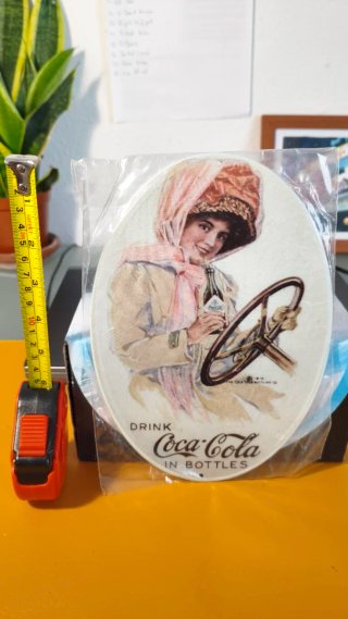 Cartello Coca-Cola Bevi Coca-Cola in Bottiglie