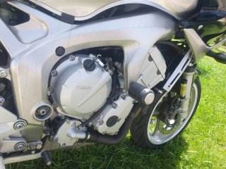 Yamaha FZ6