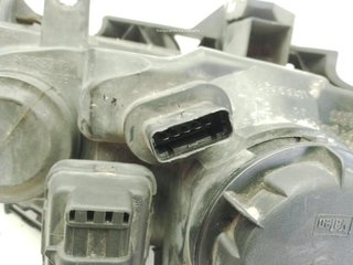 Renault 23396975 faro 260604235r 8200073220j