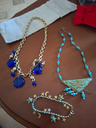 Set 2 collane e 1 bracciale