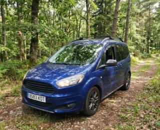 Ford Tourneo Courier ÚNICO PROPIETARIO