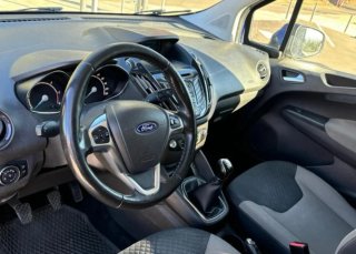 Ford Tourneo Courier ÚNICO PROPIETARIO
