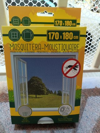 Mosquitera 170x180cm con Velcro