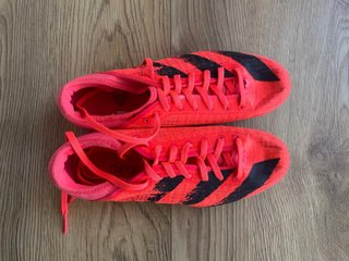Zapatillas Adidas Clavos Atletismo Rojas