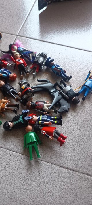 Playmobil Lote Mixto Figuras y Accesorios