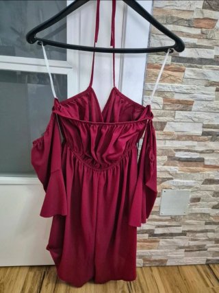 Mono corto escote palabra de honor rojo