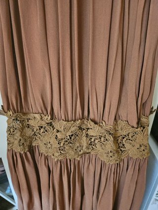 Vestido largo Zara marrón con encaje