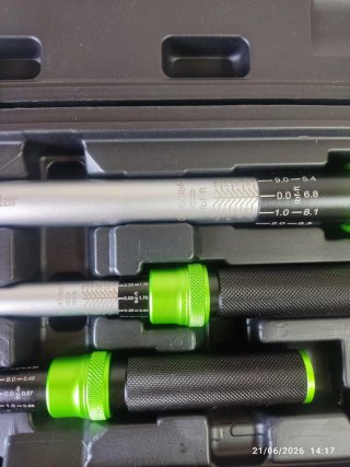 Juego de 3 Llaves Dinamométricas 8 en 1 Profesiona