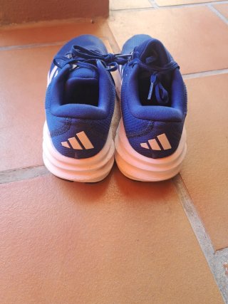 Zapatillas running Adidas Talla 43.5