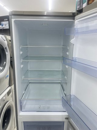 Nevera Beko Combi Gris