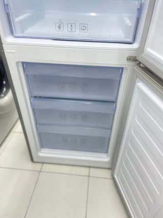 Nevera Beko Combi Gris