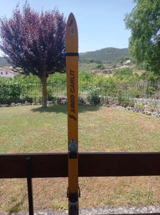 Sci Samid, fabbricati in Spagna