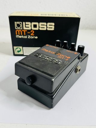 Boss MT-2 Metal Zone Pedal de Guitarra