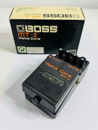 Boss MT-2 Metal Zone Pedal de Guitarra