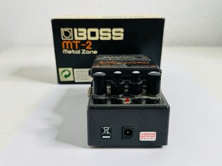 Boss MT-2 Metal Zone Pedal de Guitarra
