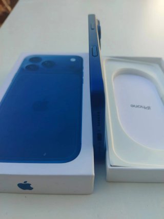 iPhone 17 pro max Azul Nuevo