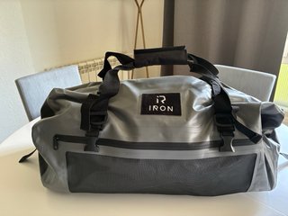 Bolsa Maleta Impermeable IRON Moto Negra Gris
