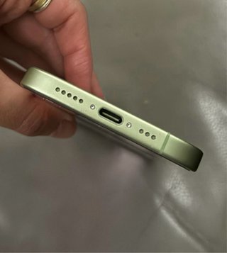 iPhone 17 Verde
