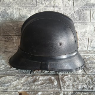 Casco Negro Bomberos con Emblema Dorado fiamma