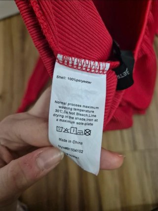 Mono multiposición rojo