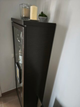 Vitrina de salón madera y cristal