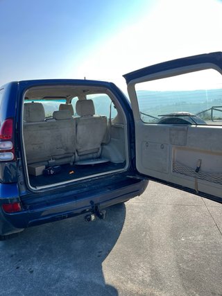 Toyota Land Cruiser 2004