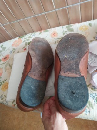 Zapatos de vestir marrones para caballero