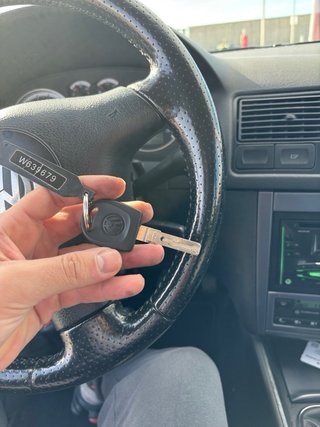 Volkswagen Golf 2003