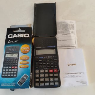 Calculadora Científica Casio fx-82SX