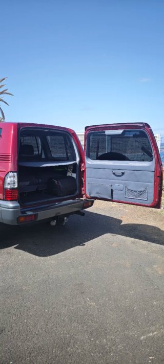 Toyota Land Cruiser 90 2000