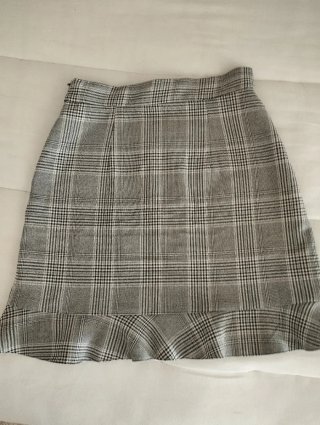Falda Zara cuadros talle alto