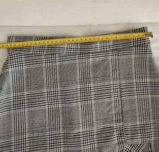 Falda Zara cuadros talle alto