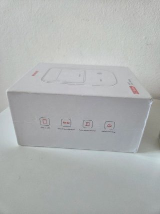 NIIMBOT B1 Stampante Etichette Bluetooth Nuova