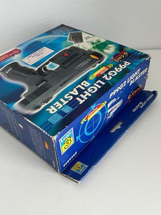 Pistola Logic3 P99G2 Light Blaster PS1