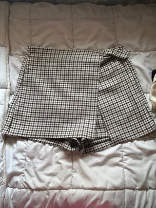 Falda pantalón cuadros con cinturón