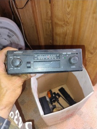 Radio Coche Clásico Grundig
