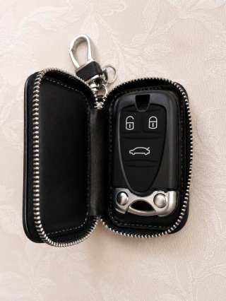 Portachiavi Nissan similpelle con zip