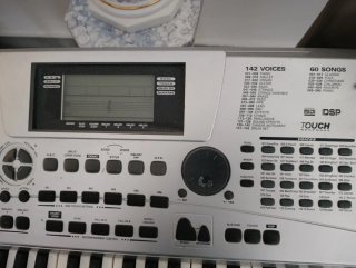 Piano MC710