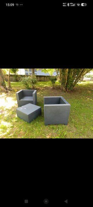 Conjunto jardín: 2 sillones y mesa