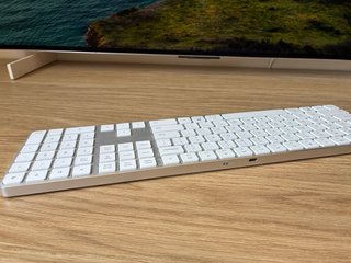 Teclado Windows/Mac Estilo Magic Plata