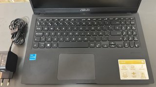 Asus VivoBook 15 Intel i3 8GB RAM 512GB SSD